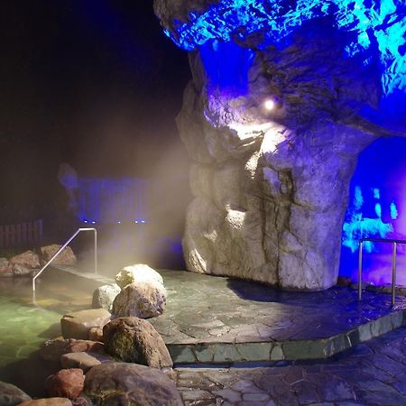 Hotel Yurinkan Bibai Екстериор снимка