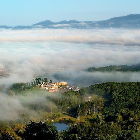 Hotel Yurinkan Bibai Екстериор снимка