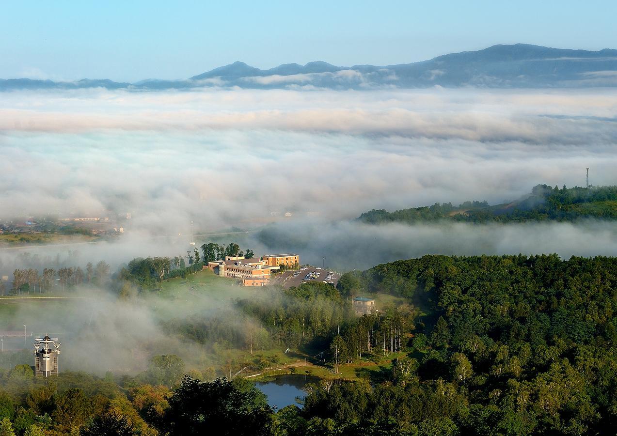 Hotel Yurinkan Bibai Екстериор снимка