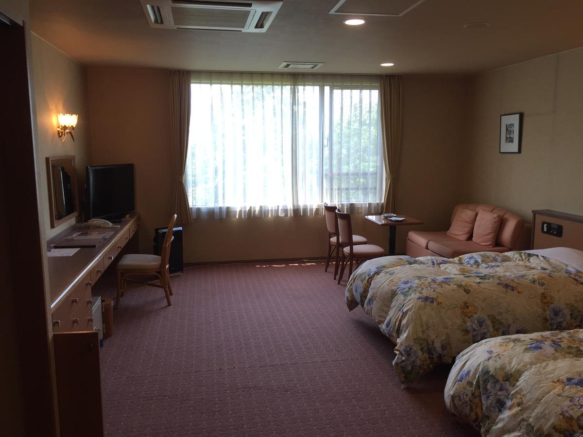 Hotel Yurinkan Bibai Екстериор снимка