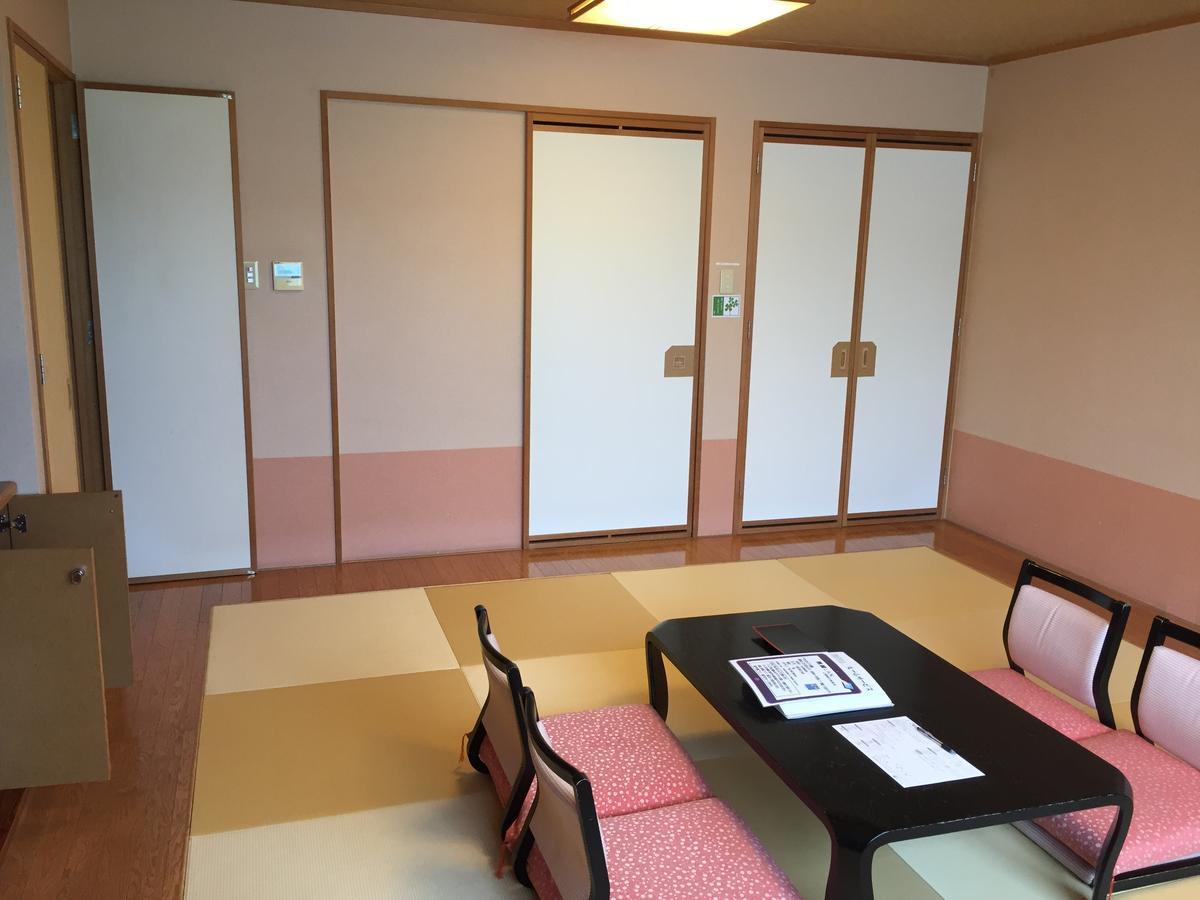 Hotel Yurinkan Bibai Екстериор снимка