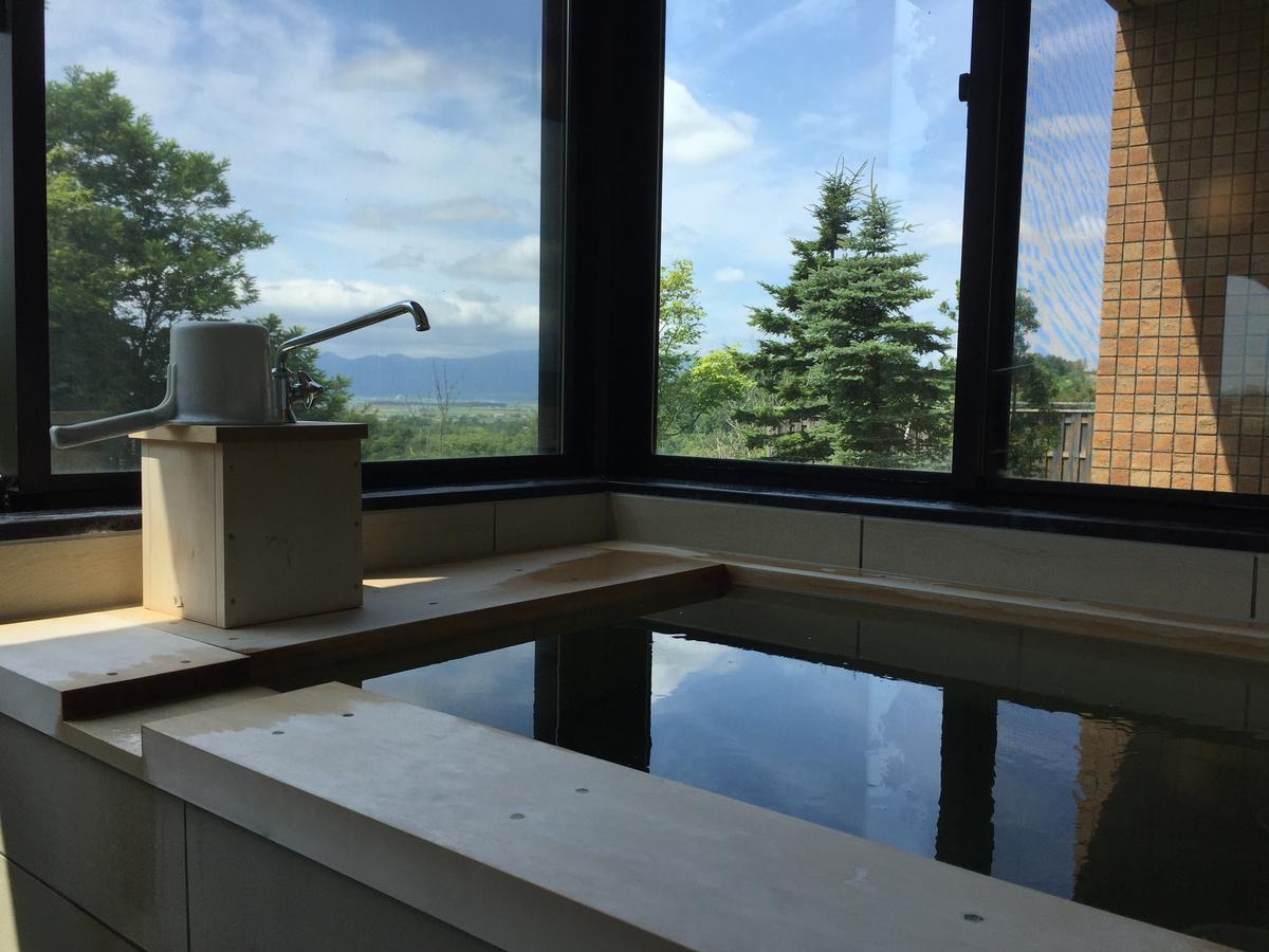 Hotel Yurinkan Bibai Екстериор снимка